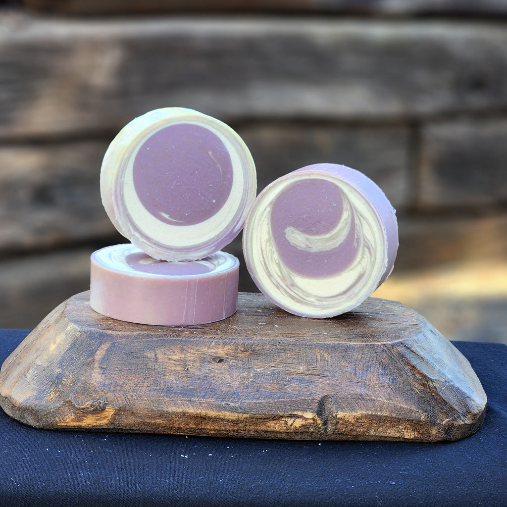 White Tea & Lily Goat Milk Soap
